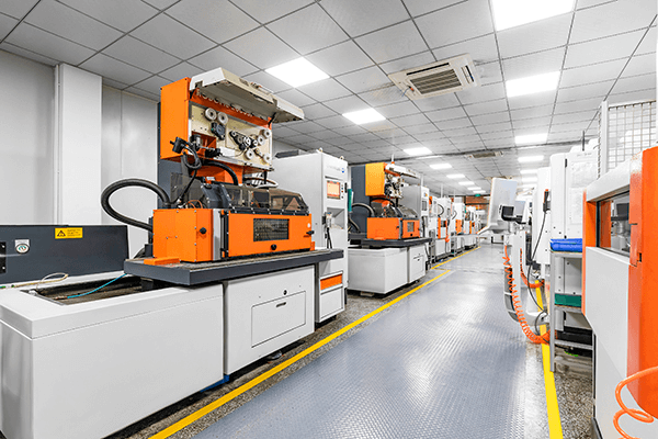 线切割加工中心