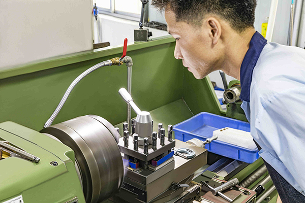 CNC、车床和磨床