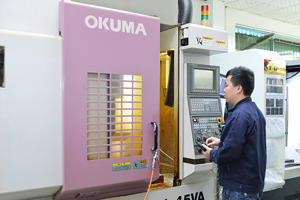 CNC、车床和磨床