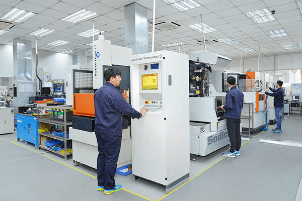 线切割加工中心